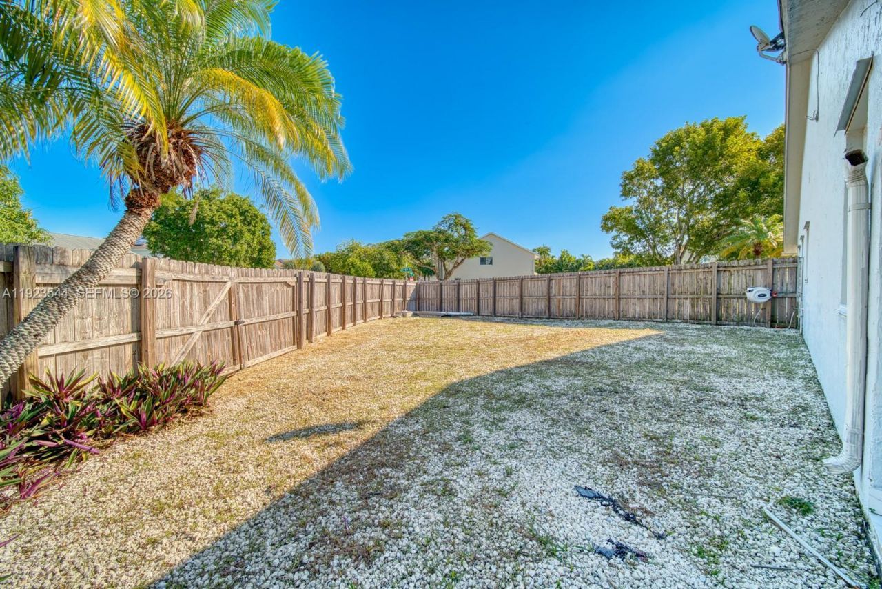 21914 SW 97th Pl, Cutler Bay, FL 33190 Photo