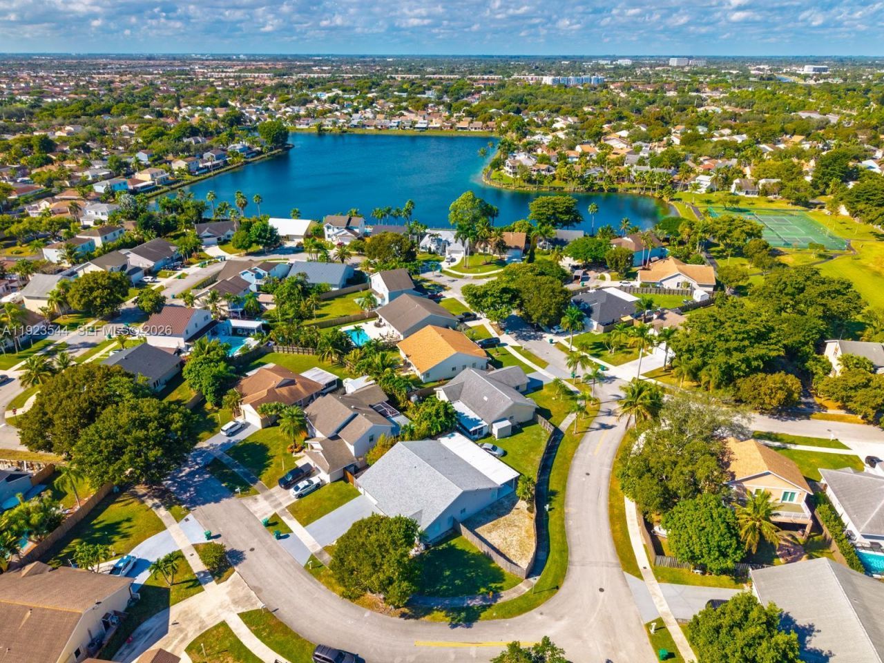 21914 SW 97th Pl, Cutler Bay, FL 33190 Photo