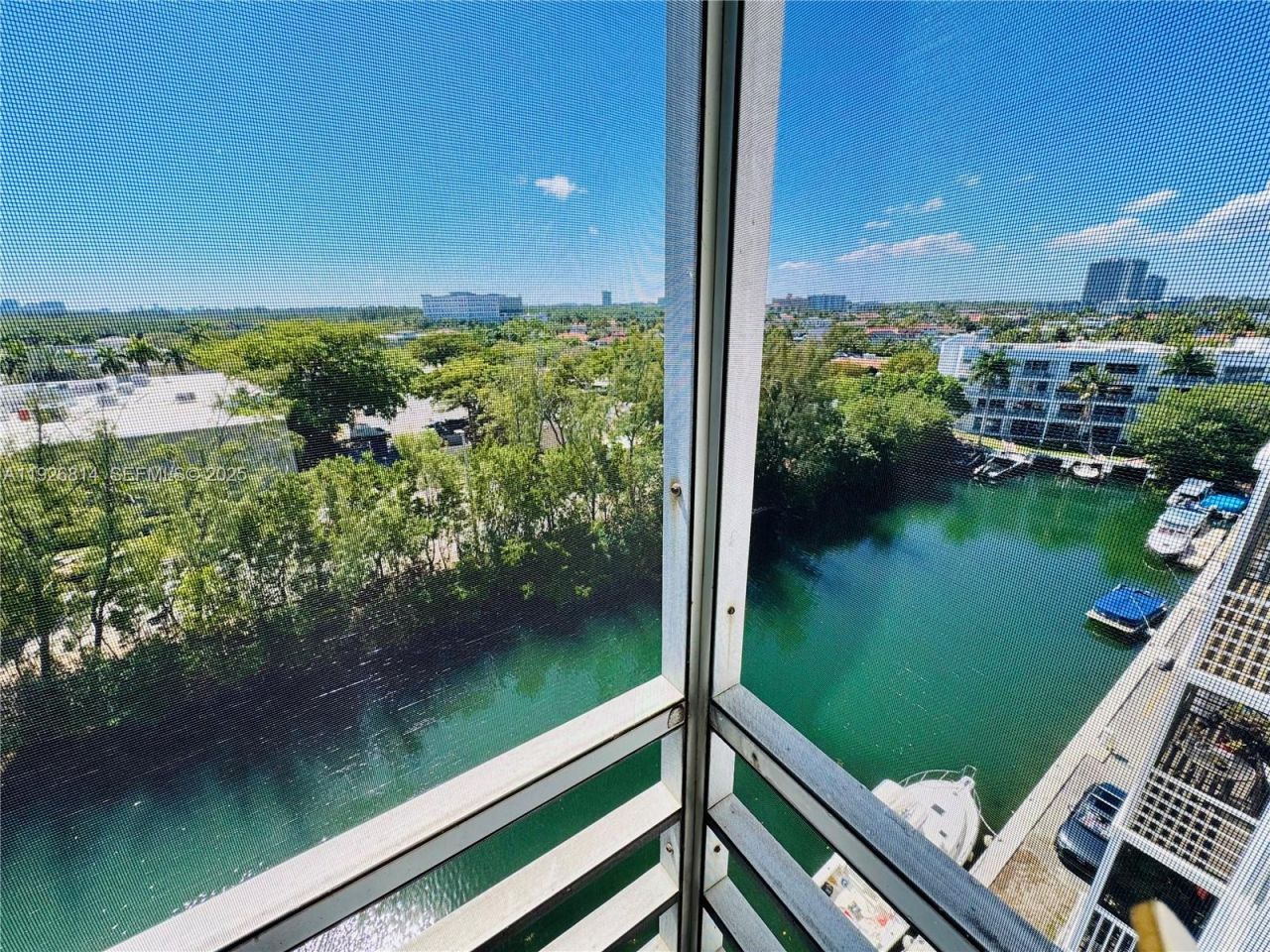 3660 NE 166th St, Unit 812, North Miami Beach, FL 33160 Photo