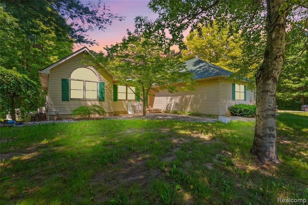 680 S Bartlett Road, Saint Clair, MI 48079 Main Photo