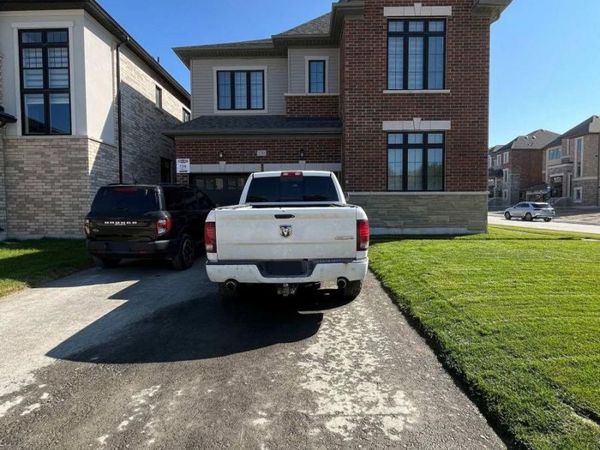 130 Wraggs Road, Bradford West Gwillimbury (Bond Head), ON L3Z4N2