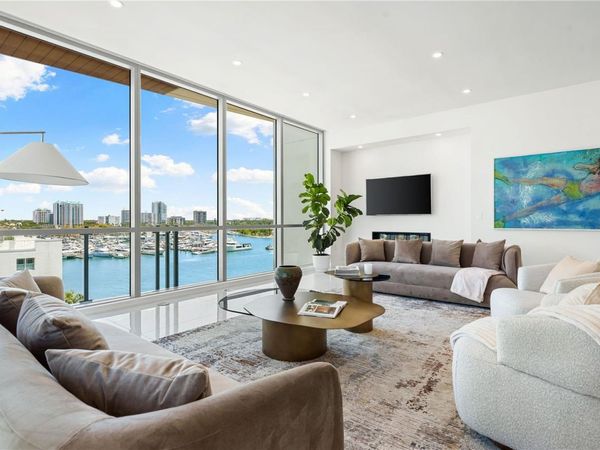 111 GOLDEN GATE, Unit 602, SARASOTA, FL 34236