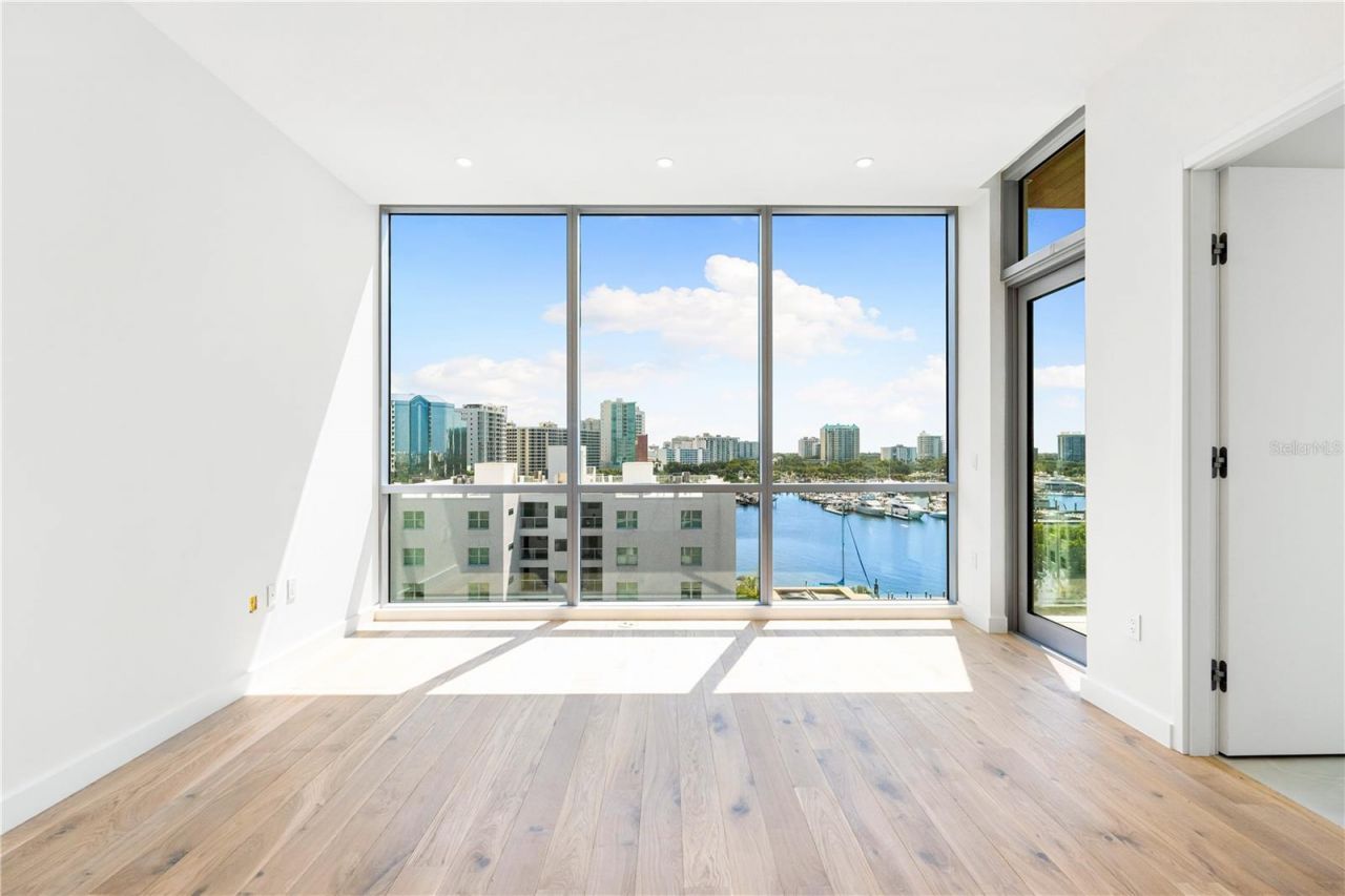 111 Golden Gate Point, Unit 602, Sarasota, FL 34236 Photo