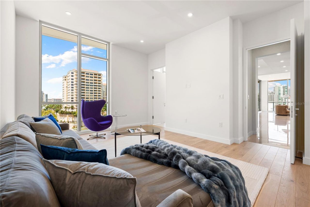 111 Golden Gate, Unit 602, Sarasota, FL 34236 Photo