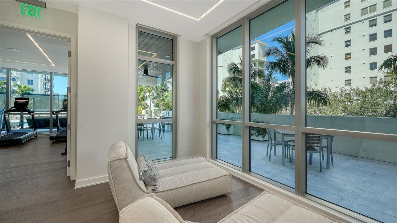 111 Golden Gate, Unit 602, Sarasota, FL 34236 Photo