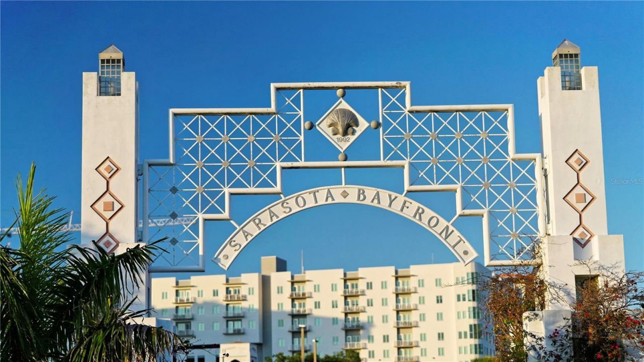 111 Golden Gate, Unit 602, Sarasota, FL 34236 Photo