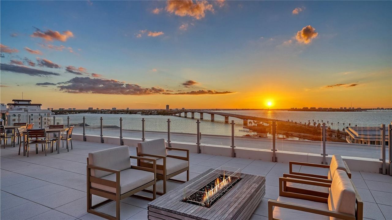 111 Golden Gate, Unit 602, Sarasota, FL 34236 Photo
