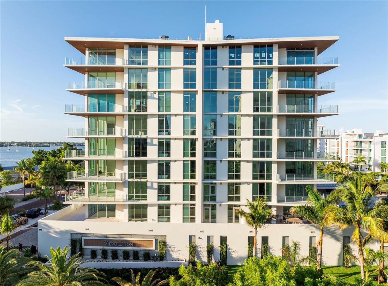 111 Golden Gate, Unit 602, Sarasota, FL 34236 Photo