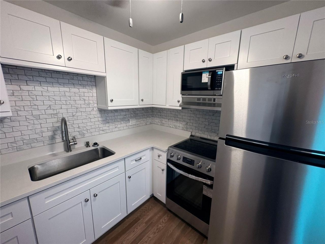 3101 Bee Ridge Road, Unit 208, Sarasota, FL 34239 Photo