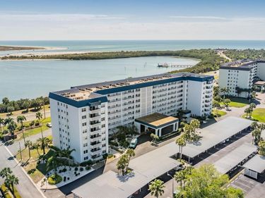 7 ELGIN PLACE, Unit 202, DUNEDIN, FL 34698