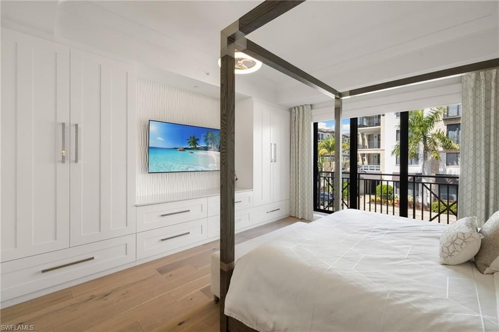 1130 3rd Ave S, Unit 210, Naples, FL 34102 Photo