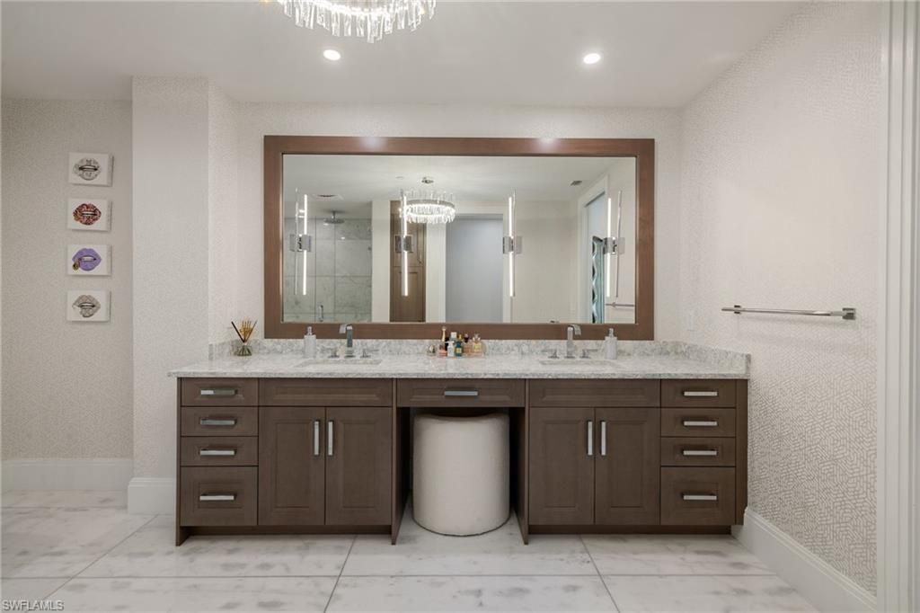 1130 3rd Ave S, Unit 210, Naples, FL 34102 Photo