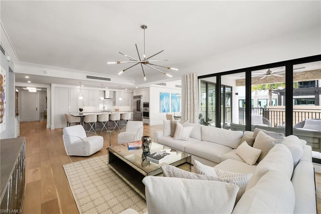 1130 3rd Ave S, Unit 210, Naples, FL 34102 Photo