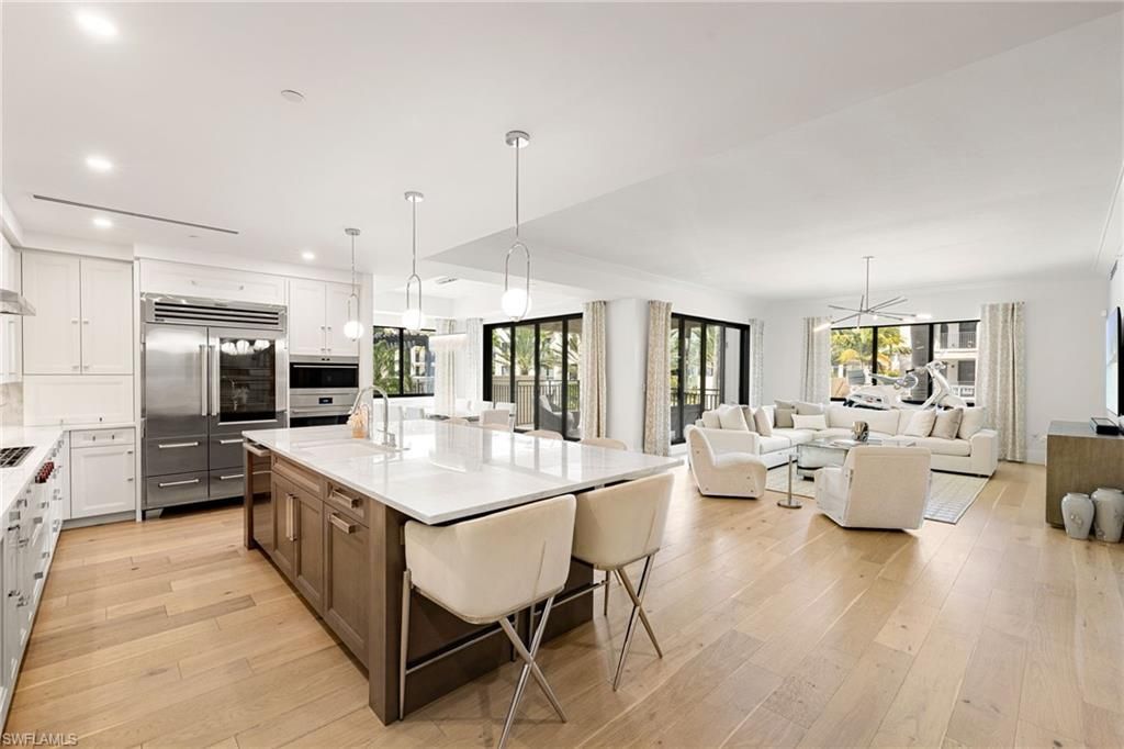 1130 3rd Ave S, Unit 210, Naples, FL 34102 Photo