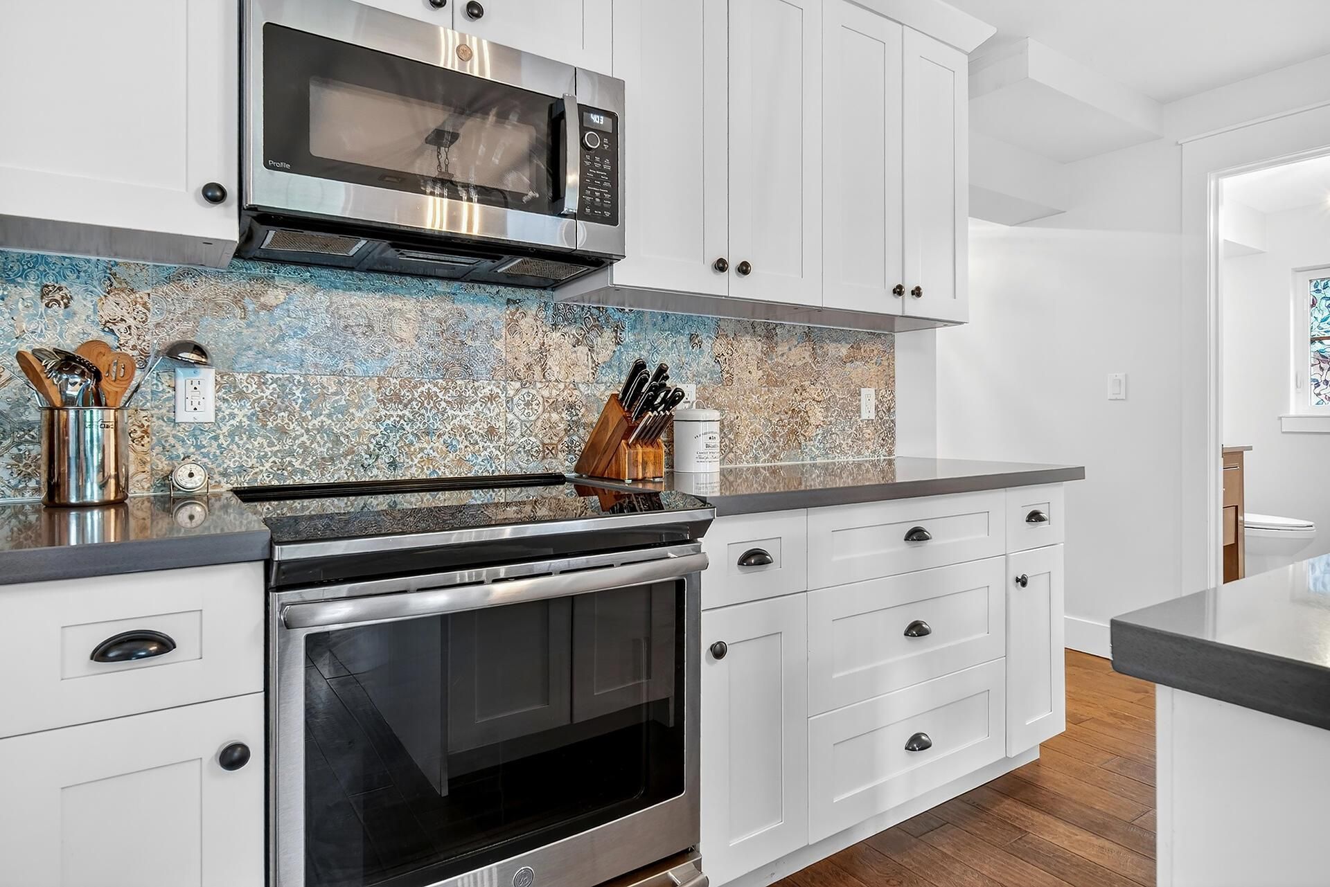 354 Marlborough Place, West Palm Beach, FL 33405 Photo