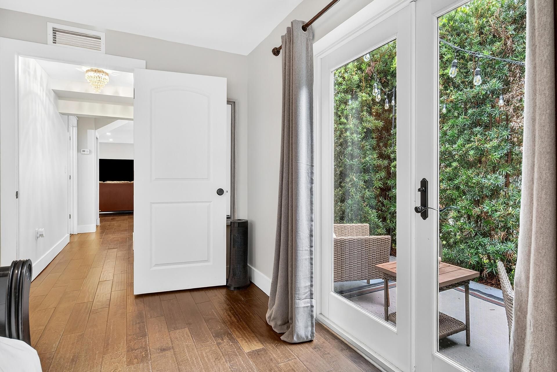 354 Marlborough Place, West Palm Beach, FL 33405 Photo