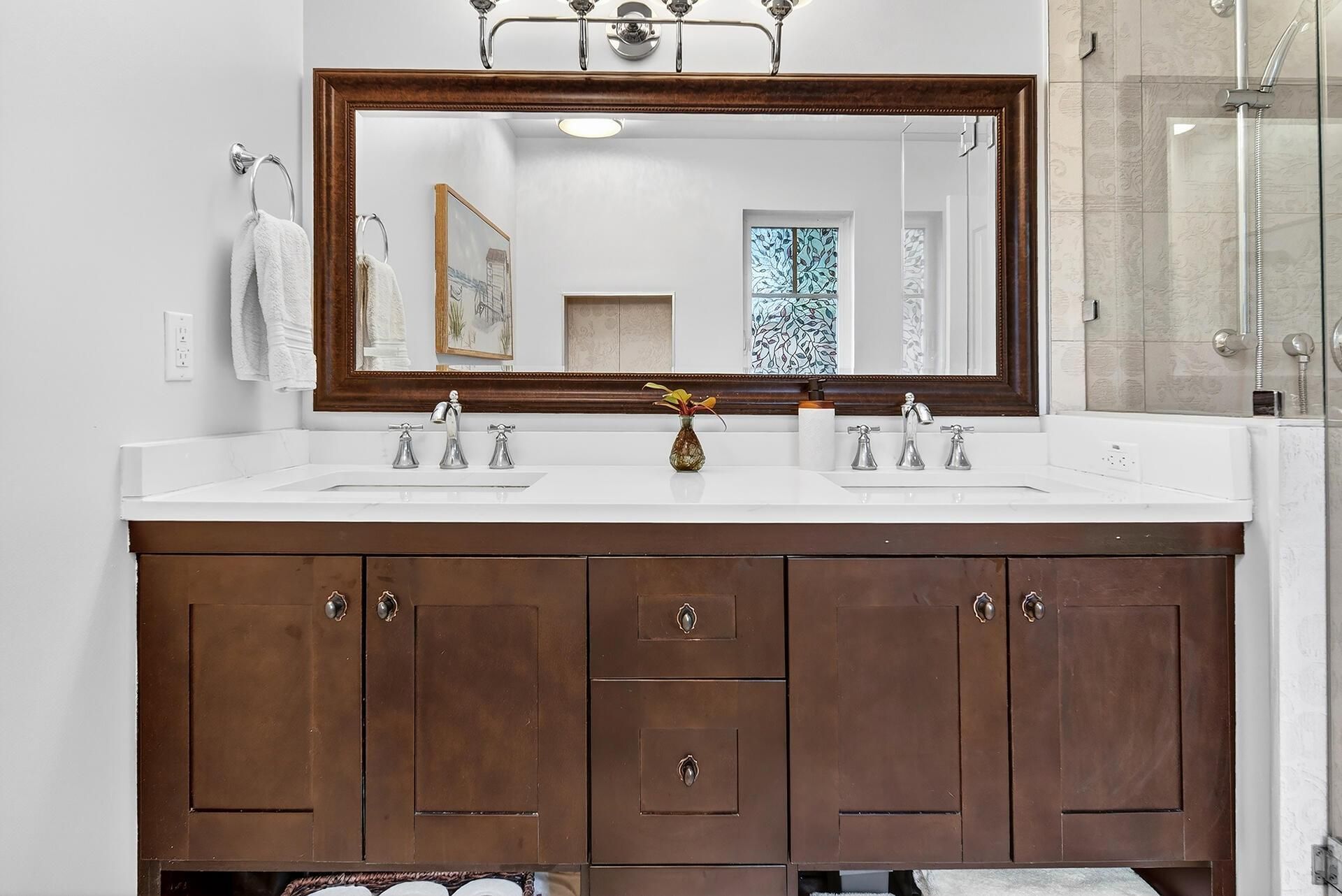 354 Marlborough Place, West Palm Beach, FL 33405 Photo