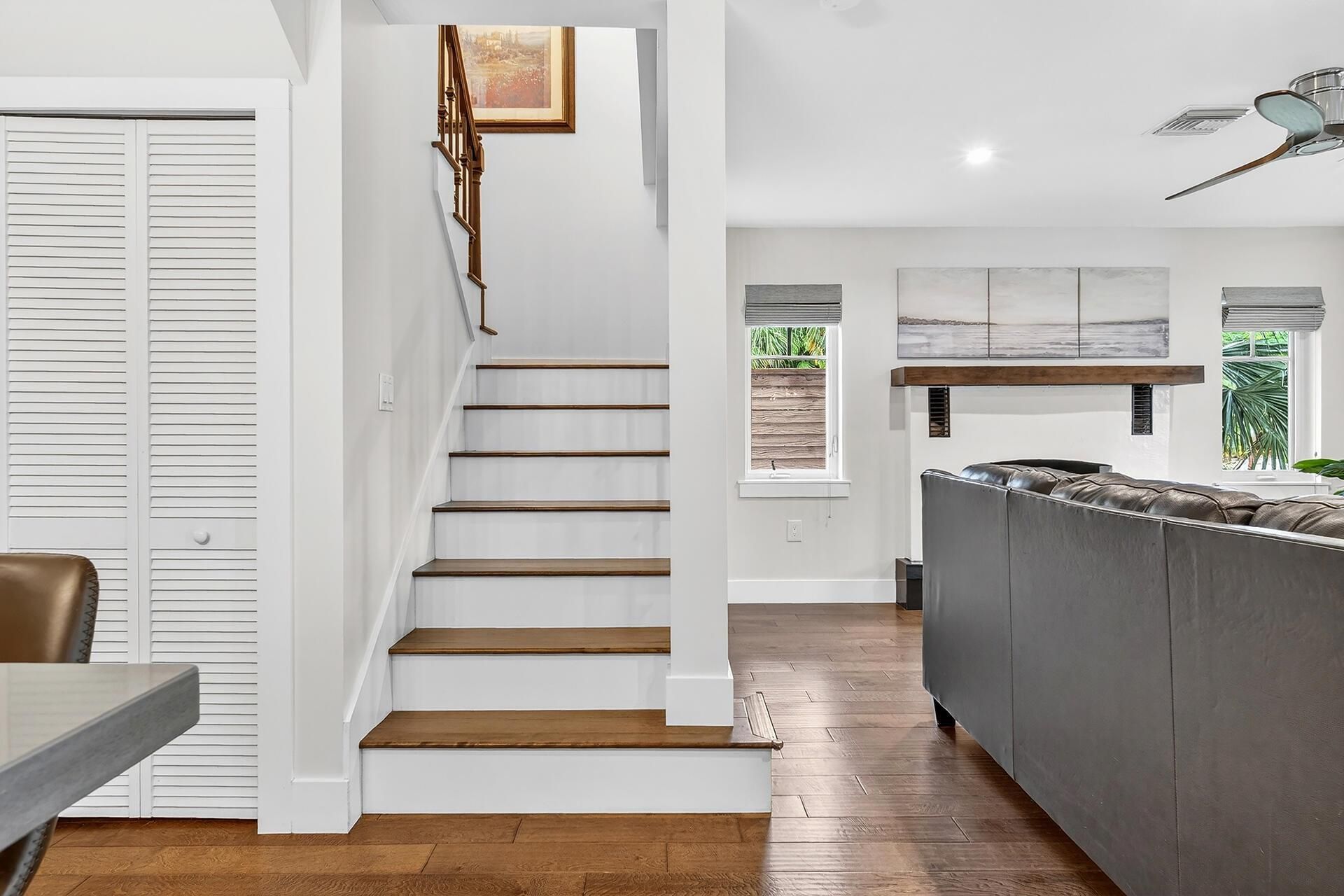 354 Marlborough Place, West Palm Beach, FL 33405 Photo