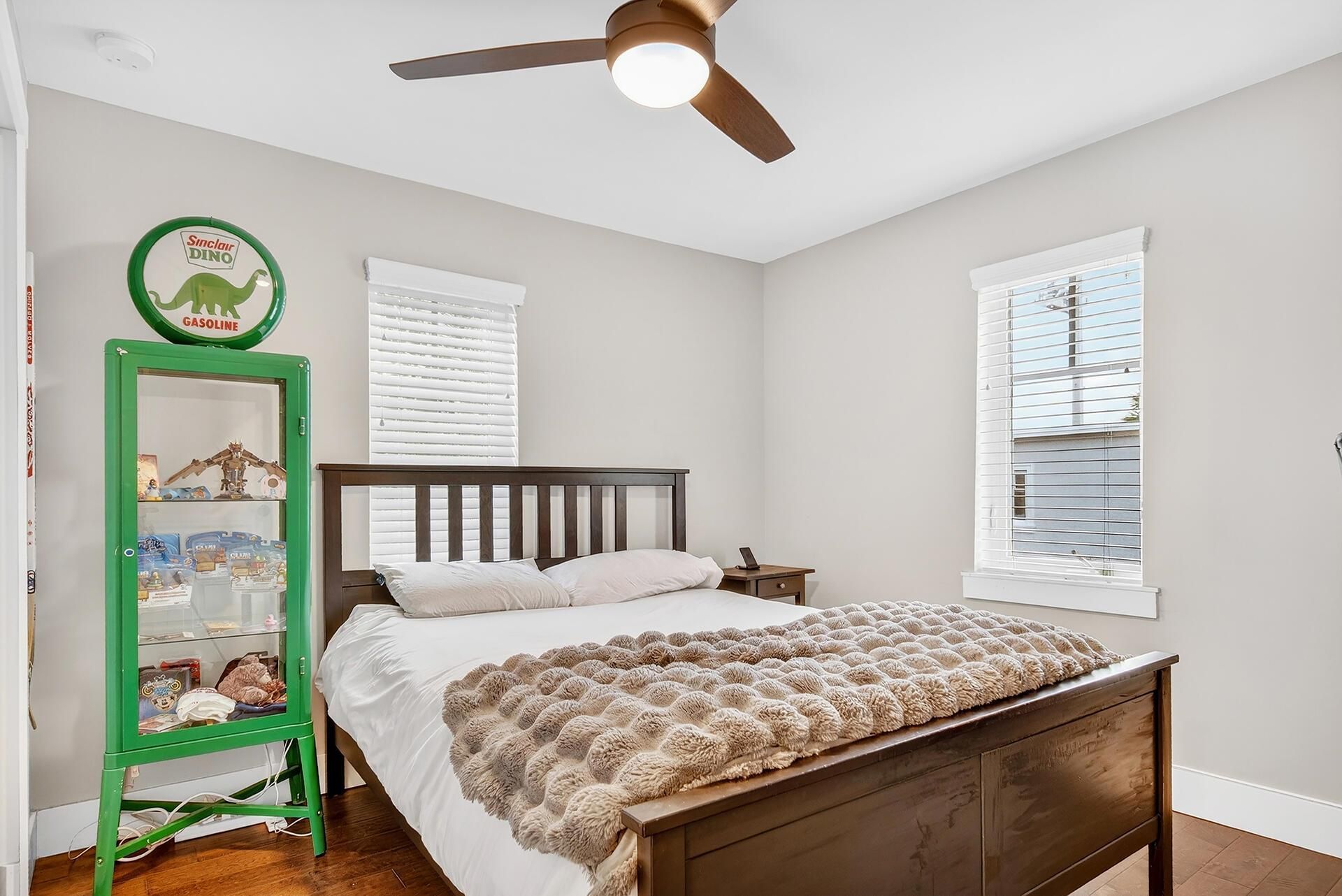 354 Marlborough Place, West Palm Beach, FL 33405 Photo