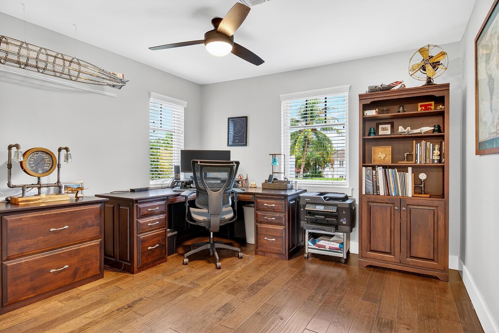 354 Marlborough Place, West Palm Beach, FL 33405 Photo