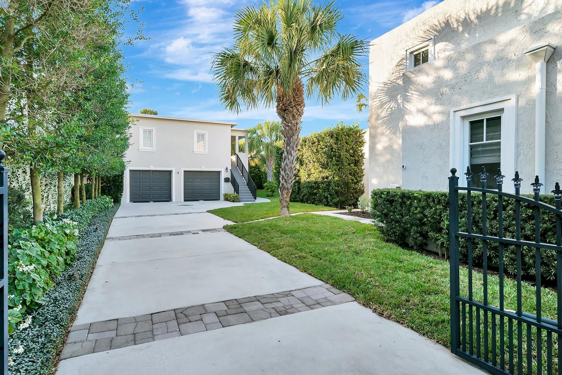 354 Marlborough Place, West Palm Beach, FL 33405 Photo