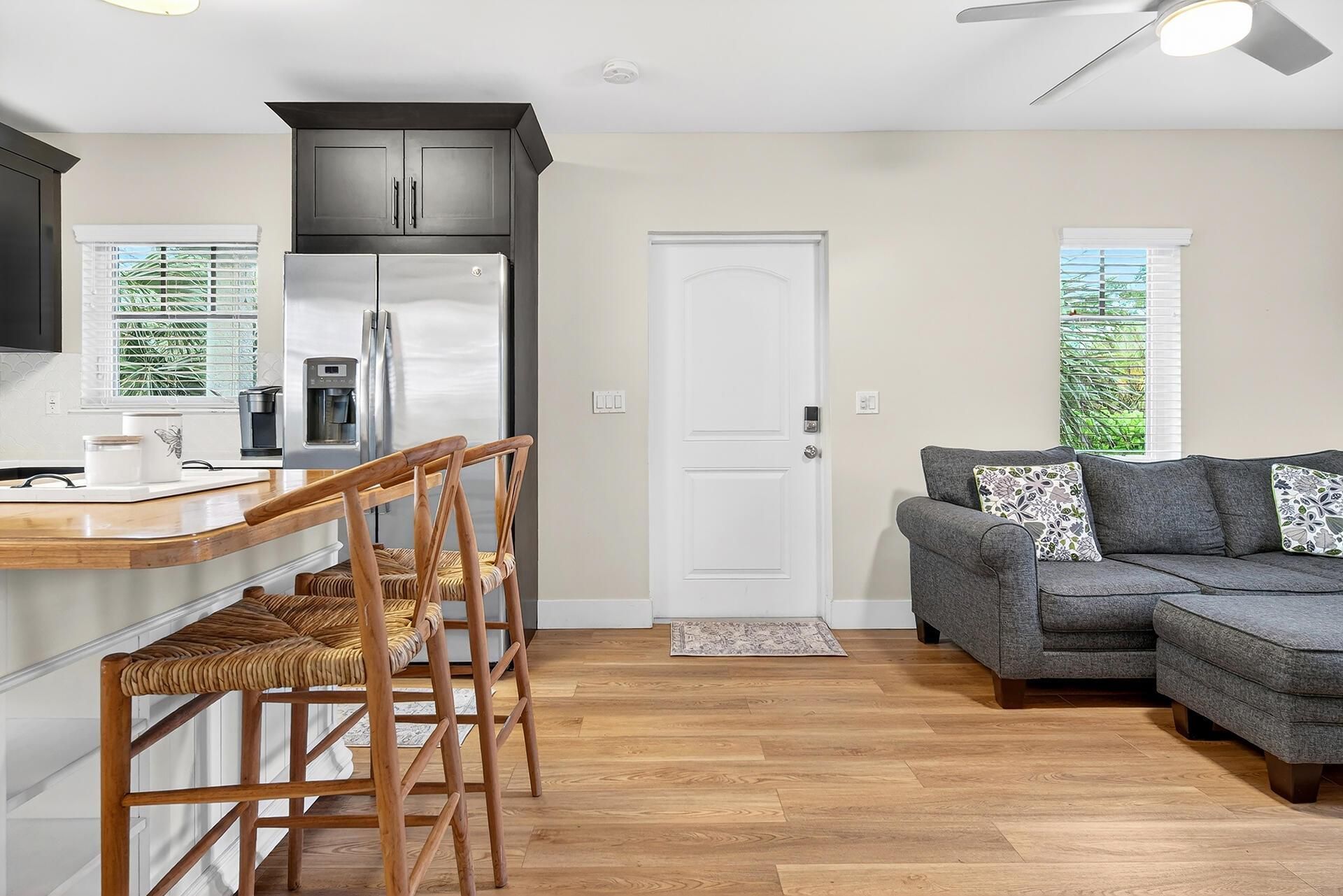 354 Marlborough Place, West Palm Beach, FL 33405 Photo