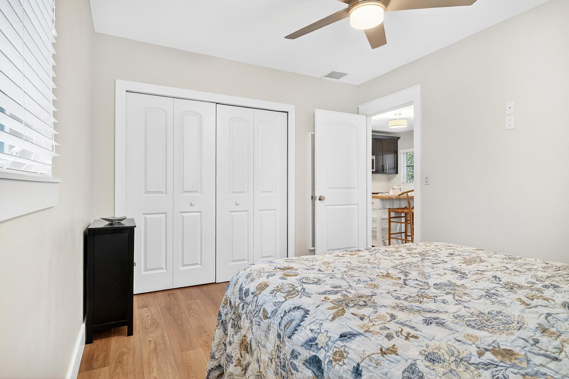 354 Marlborough Place, West Palm Beach, FL 33405 Photo