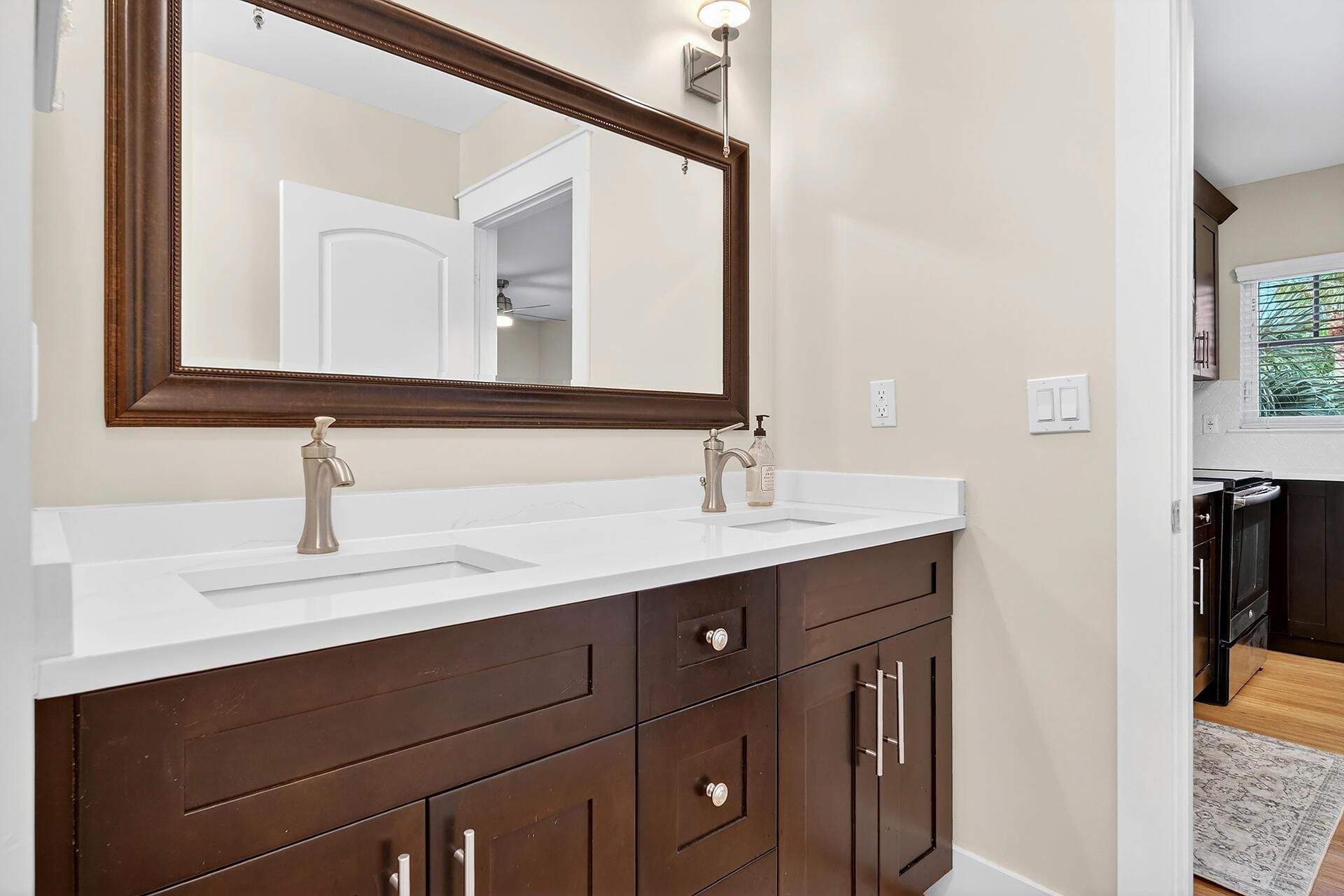 354 Marlborough Place, West Palm Beach, FL 33405 Photo