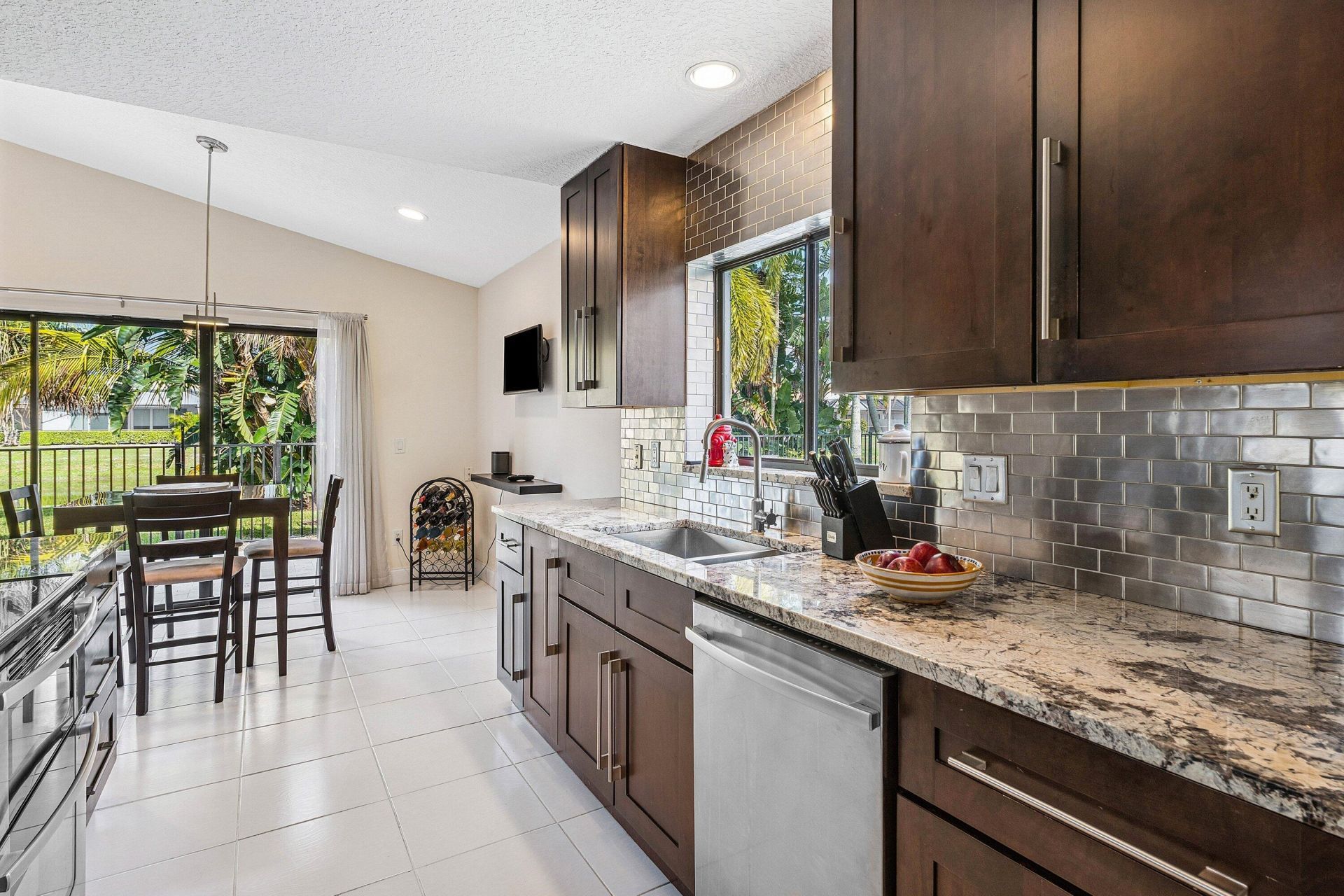 21033 Cottonwood Drive, Boca Raton, FL 33428 Photo