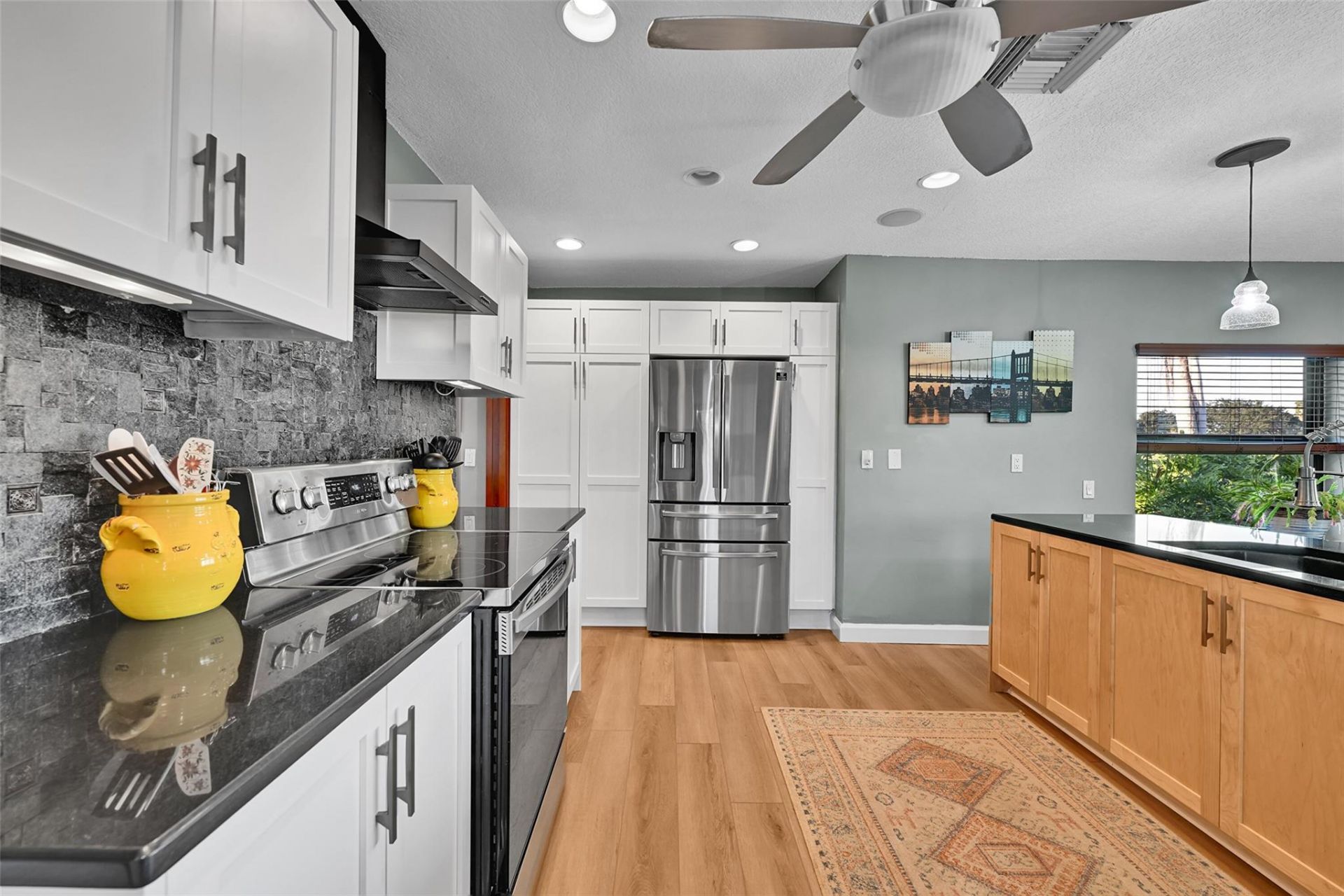 5102 Yellow Pine Ln, Tamarac, FL 33319 Photo