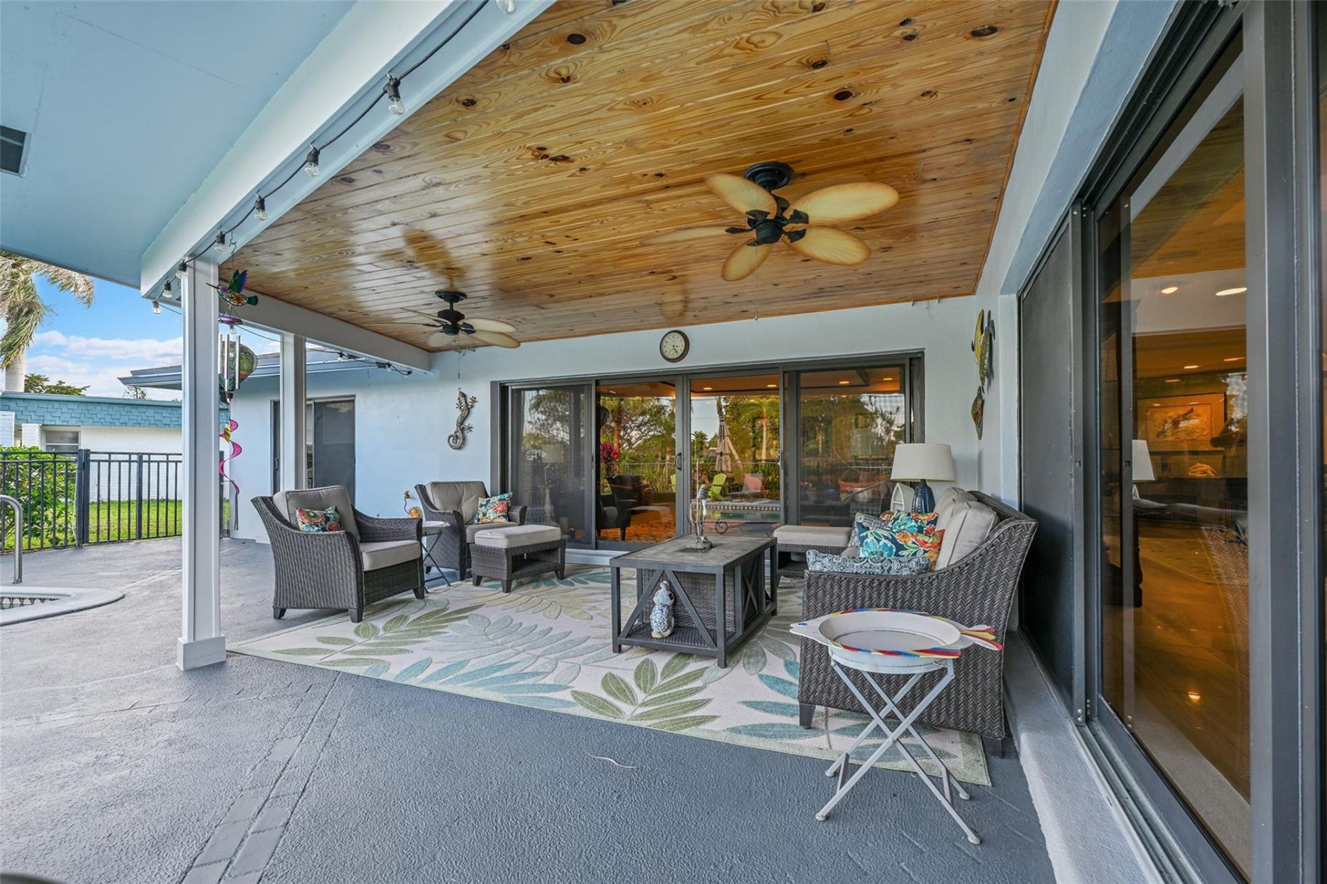 5102 Yellow Pine Ln, Tamarac, FL 33319 Photo