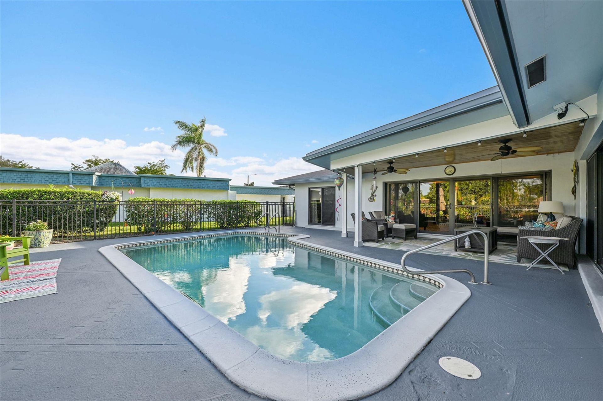 5102 Yellow Pine Ln, Tamarac, FL 33319 Photo