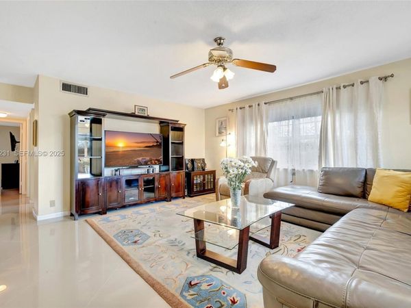 1943 Monroe St, Unit 310D, Hollywood, FL 33020