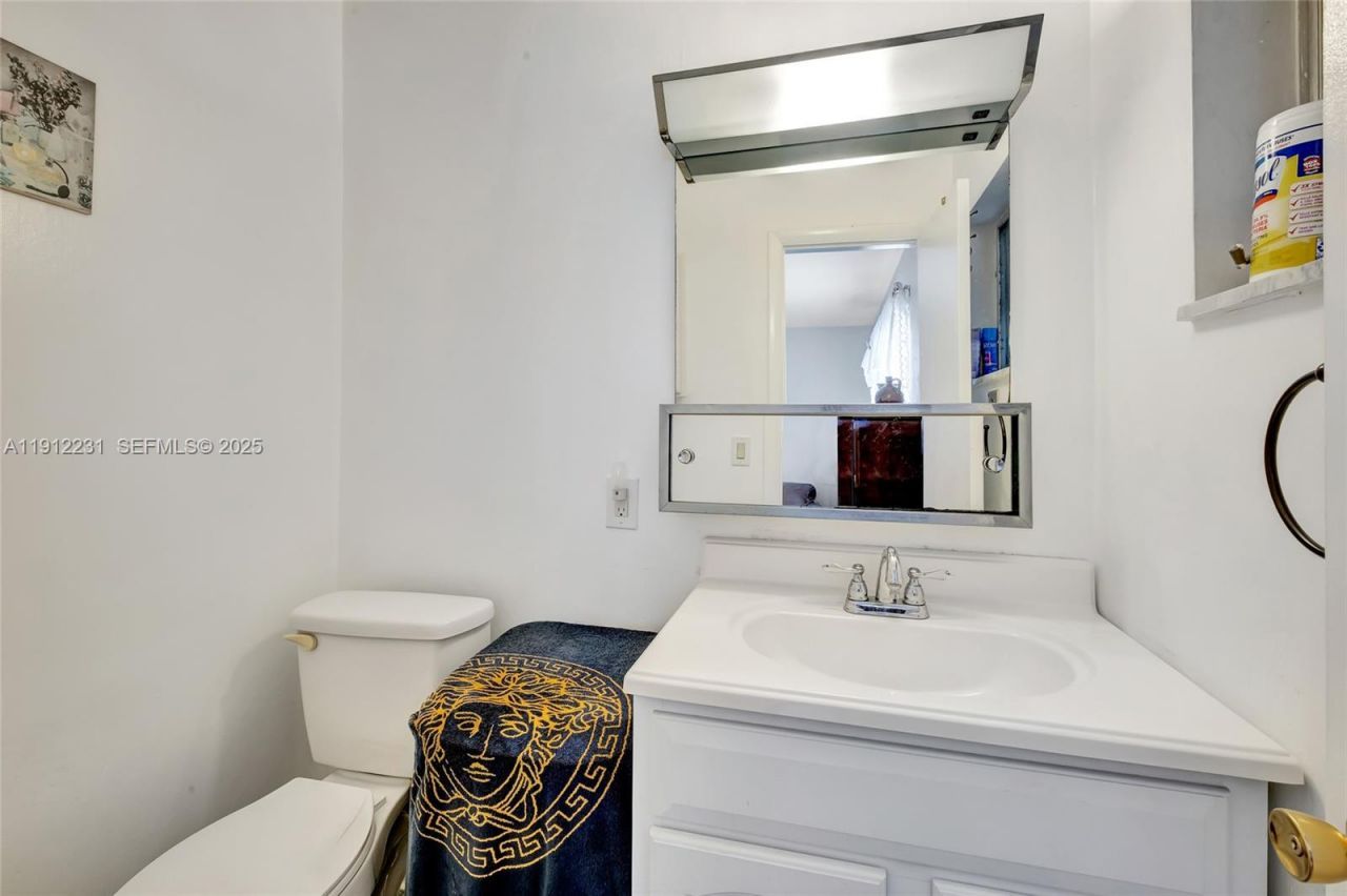 1943 Monroe St, Unit 310D, Hollywood, FL 33020 Photo