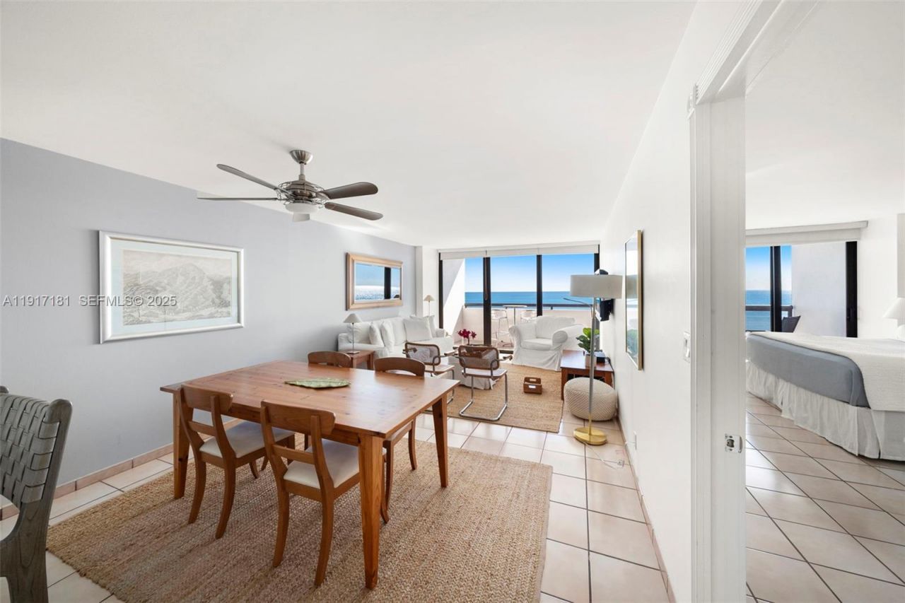 2555 Collins Ave, Unit 805, Miami Beach, FL 33140 Photo