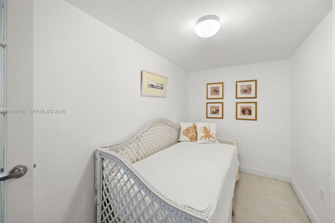 2555 Collins Ave, Unit 805, Miami Beach, FL 33140 Photo