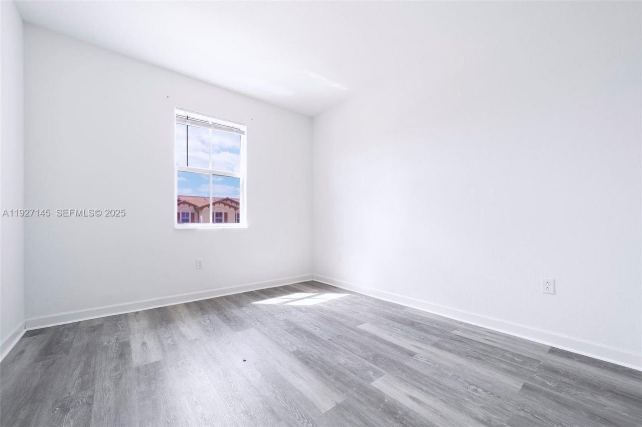 12661 NW 23rd Pl, Miami, FL 33167 Photo