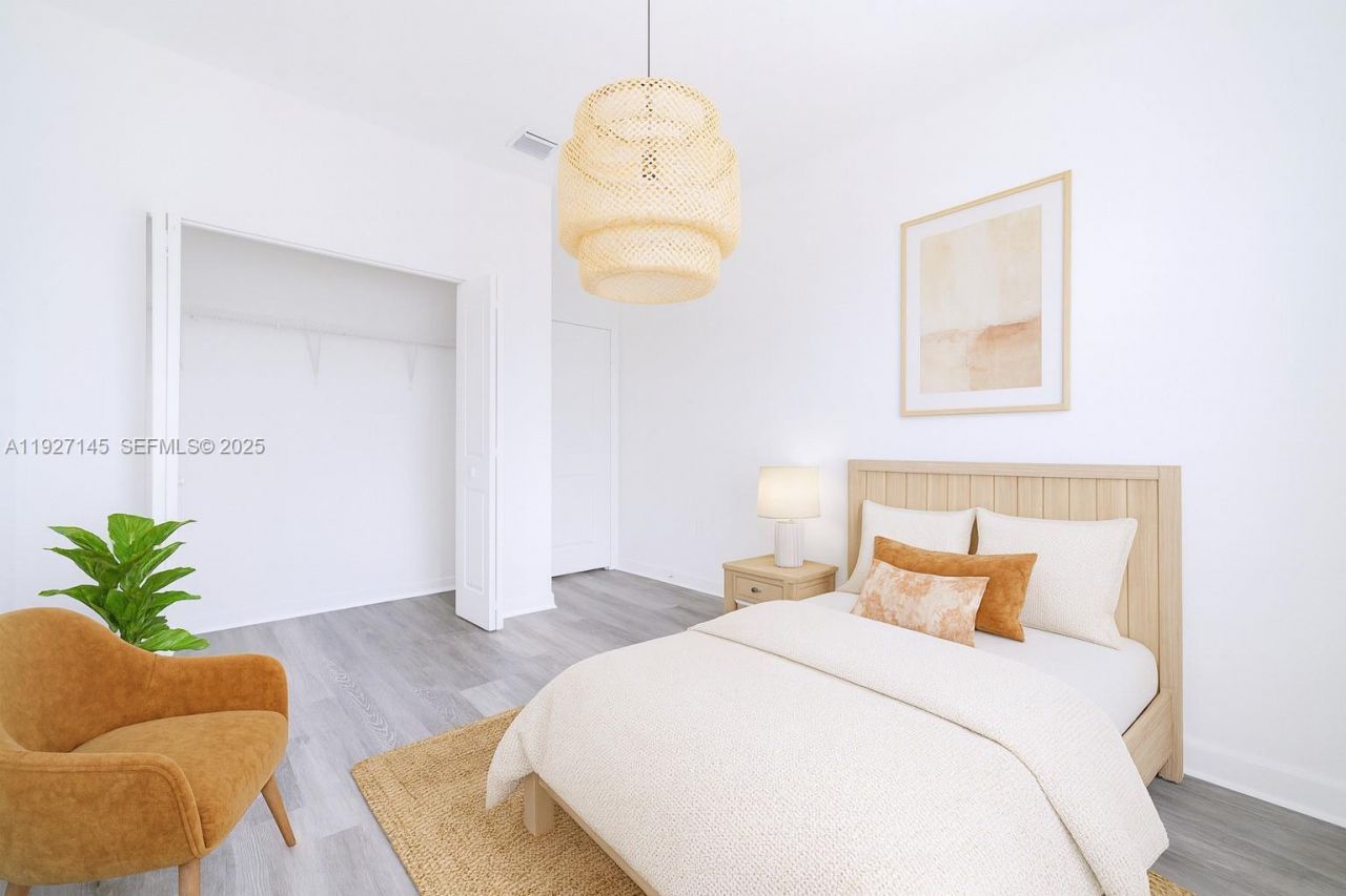 12661 NW 23rd Pl, Miami, FL 33167 Photo