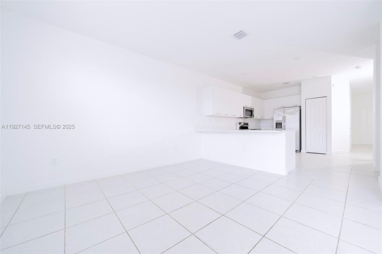 12661 NW 23rd Pl, Miami, FL 33167 Photo