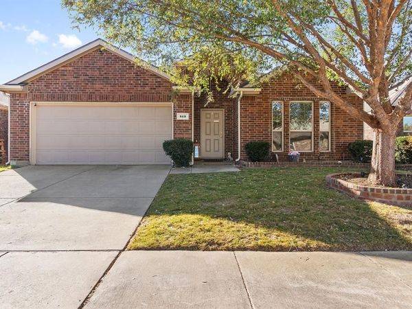 513 Partridge Drive, Aubrey, TX 76227
