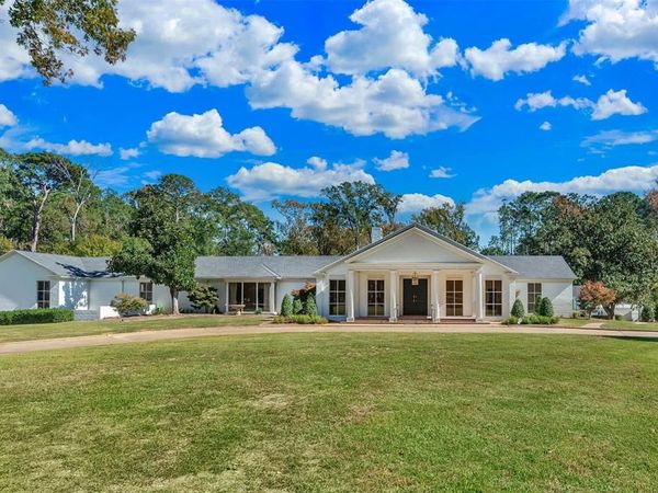 10405 Ellerbe Road, Shreveport, LA 71106