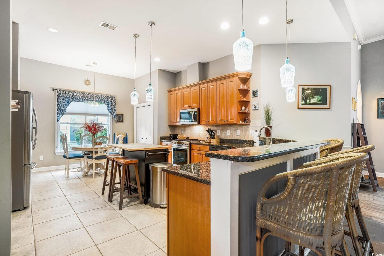 148 Winding River Dr. Photo 12