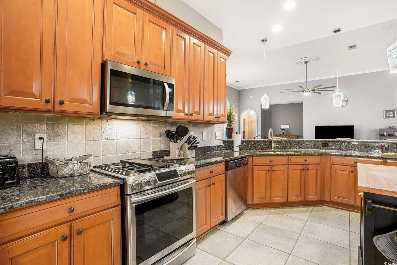 148 Winding River Dr. Photo 14