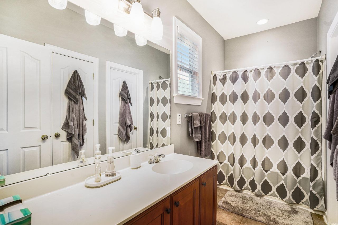 148 Winding River Dr. Photo 26