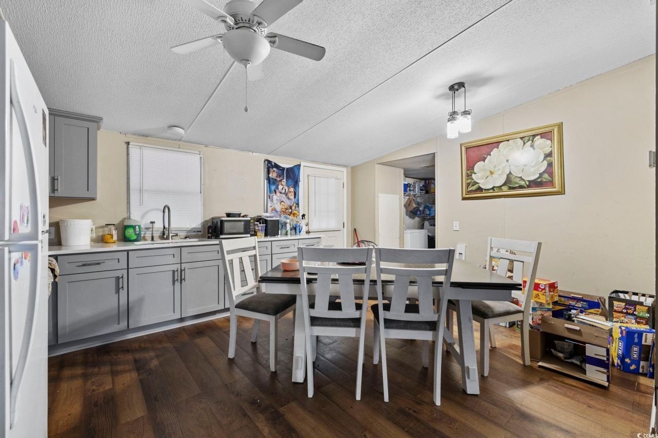 2519 N Wild Rose Dr. Photo 5