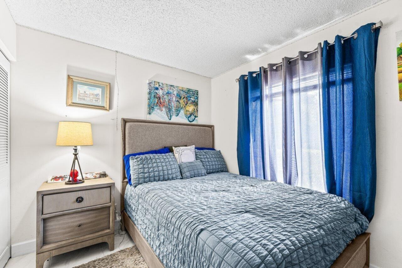 1006 Green Pine Boulevard, Unit F1, West Palm Beach, FL 33409 Photo