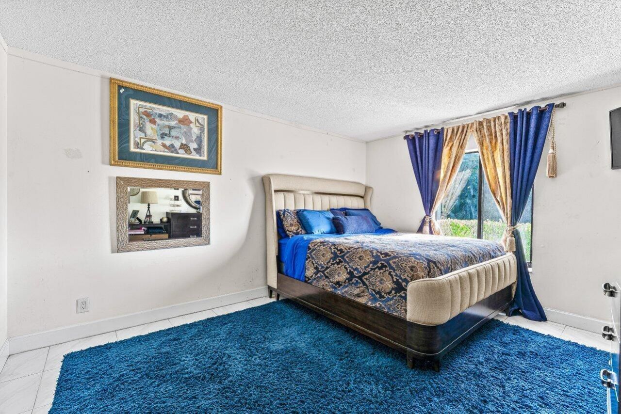 1006 Green Pine Boulevard, Unit F1, West Palm Beach, FL 33409 Photo