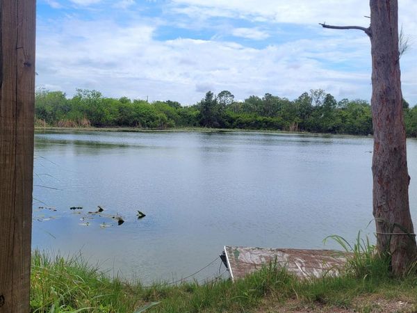 6390 SE Bridge Road, Hobe Sound, FL 33455