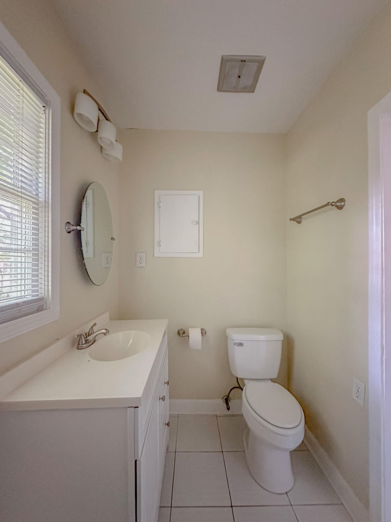 1709 Mulmar Street Photo 13