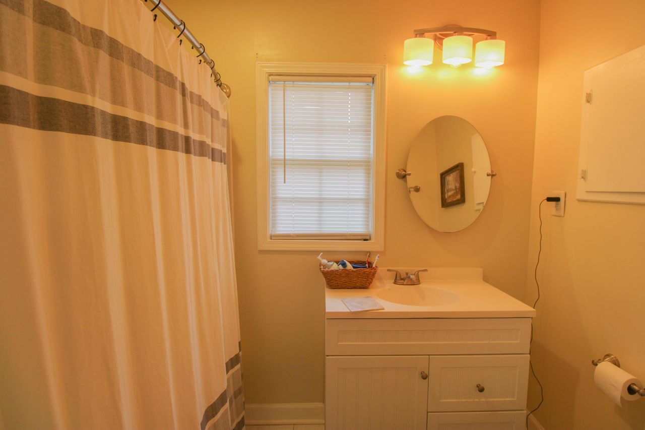 1709 Mulmar Street Photo 19